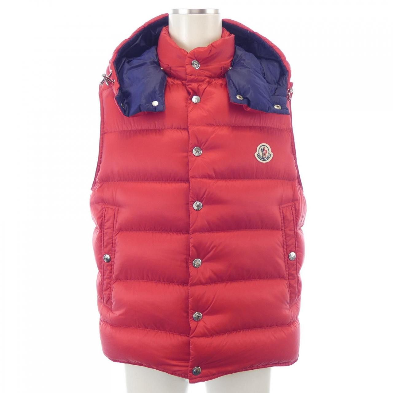 Moncler Moncler Moncler BILLECART Down Vest Others Outerwear BILLECART DUTY FREE for USA Size ONE SIZE - 1 Thumbnail