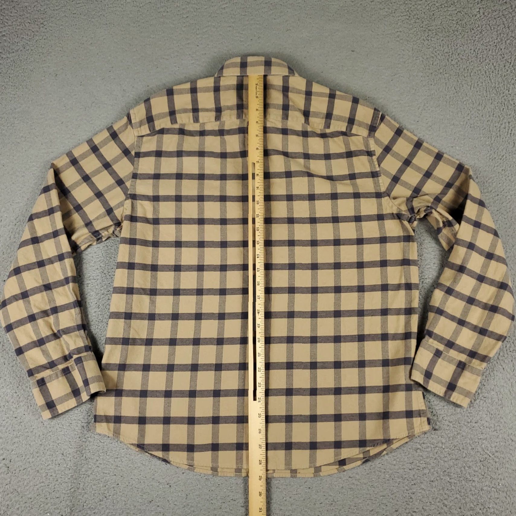 UNTUCKit UNTUCKit Shirt Mens XL Beige Check Flannel Casual Button Up Long Sleeve Size US XL / EU 56 / 4 - 3 Thumbnail