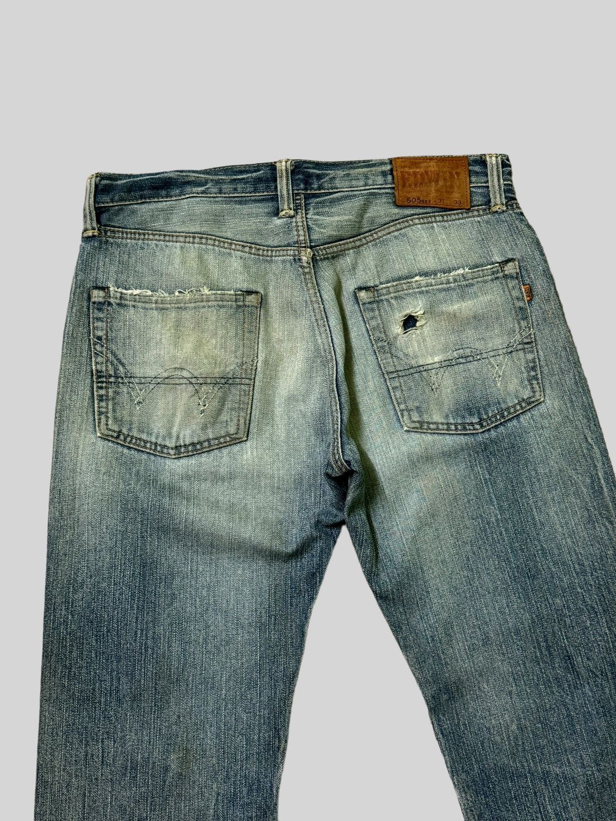 Edwin × Japanese Brand Vintage Japanese Edwin 505Bxx Selvedge Distressed Jeans Size US 33 - 12 Thumbnail