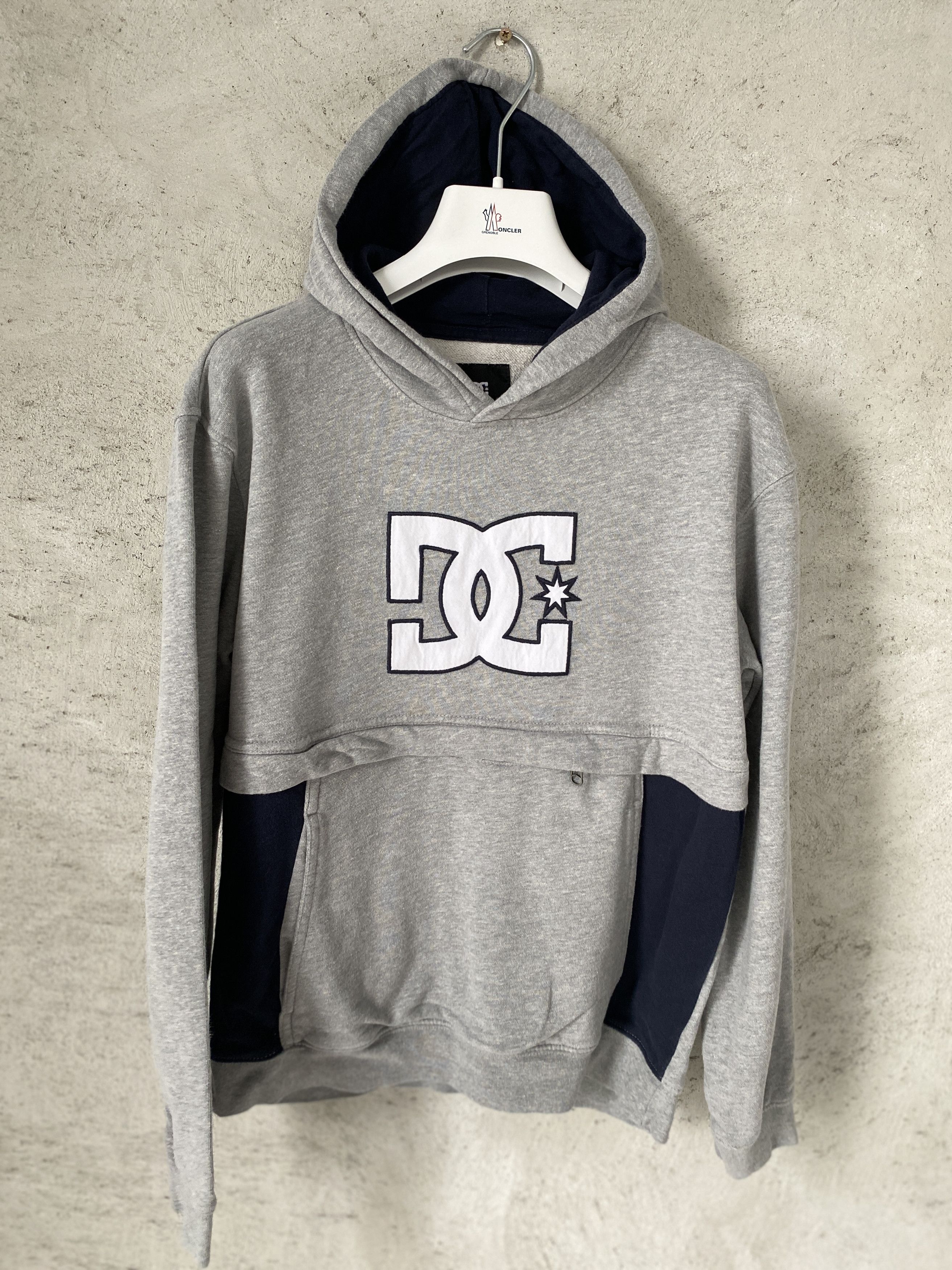 DC DC big logo hoodie y2k 00s sport skate rap hip hop Size US S / EU 44-46 / 1 - 1 Thumbnail