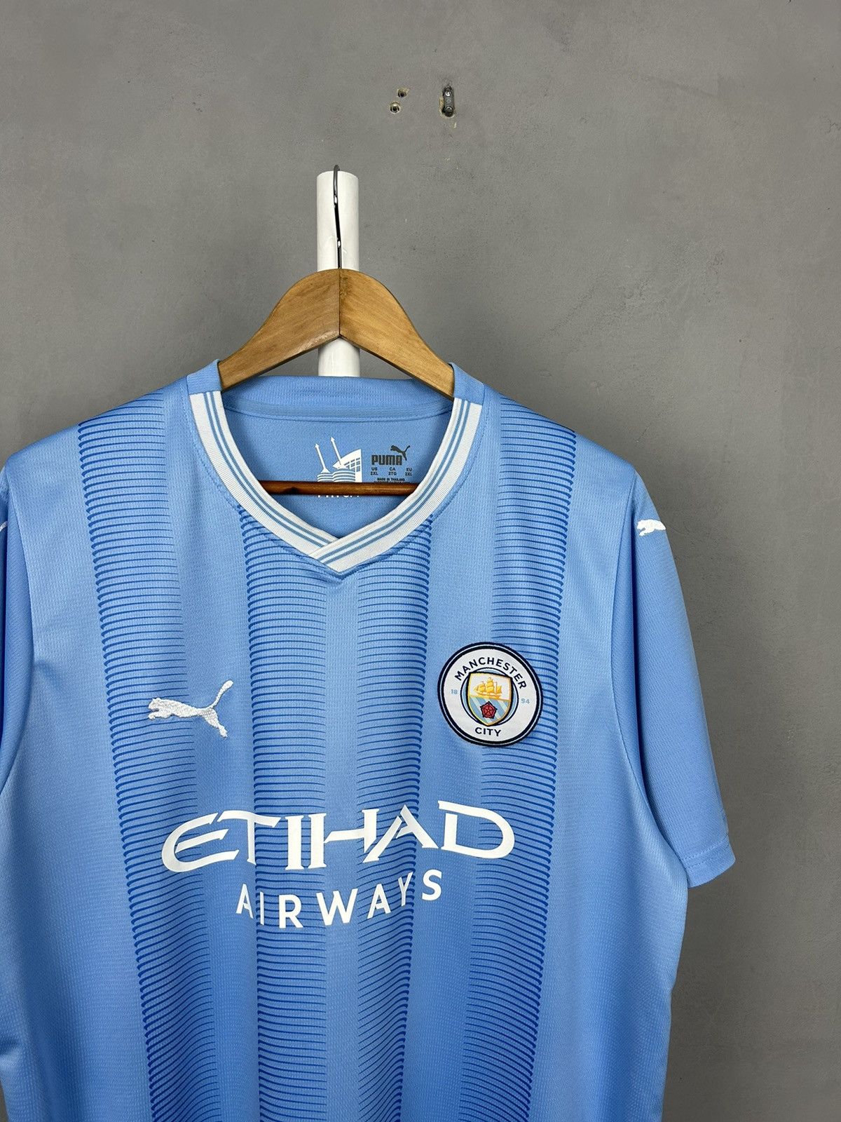 Puma MANCHESTER CITY 2023 2024 Home puma soccer jersey Size US XXL / EU 58 / 5 - 3 Thumbnail