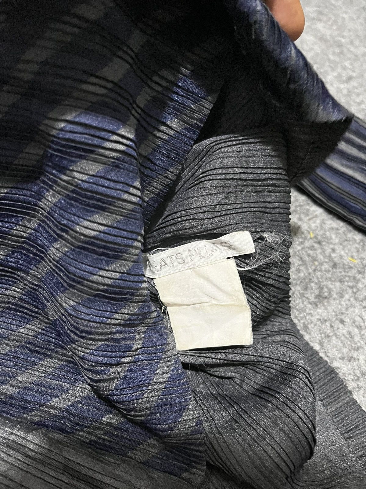 Pleats Please Issey Miyake Pleats Please Longslevee Size M / US 6-8 / IT 42-44 - 18 Thumbnail