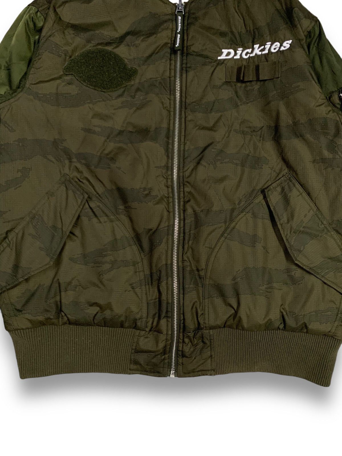Dickies Dickies Camo Sherpa Reversible Utility Bomber Jacket Size US M / EU 48-50 / 2 - 10 Thumbnail