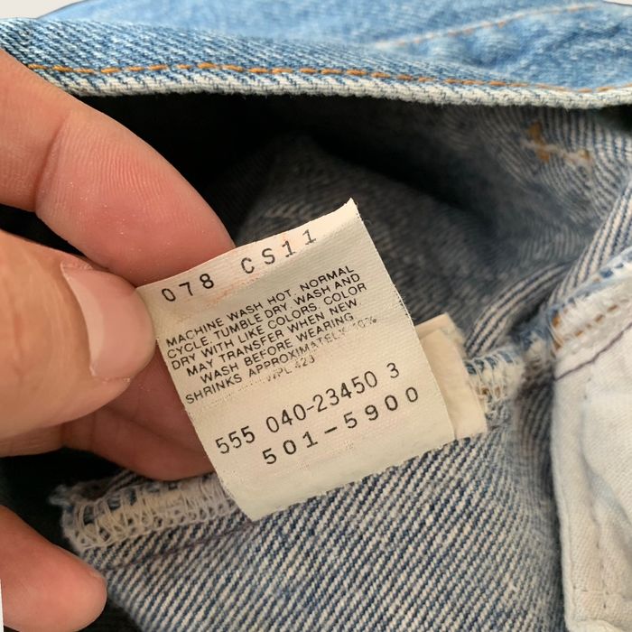 Vintage Vintage Levis 501xx button no.555 Made in USA | Grailed