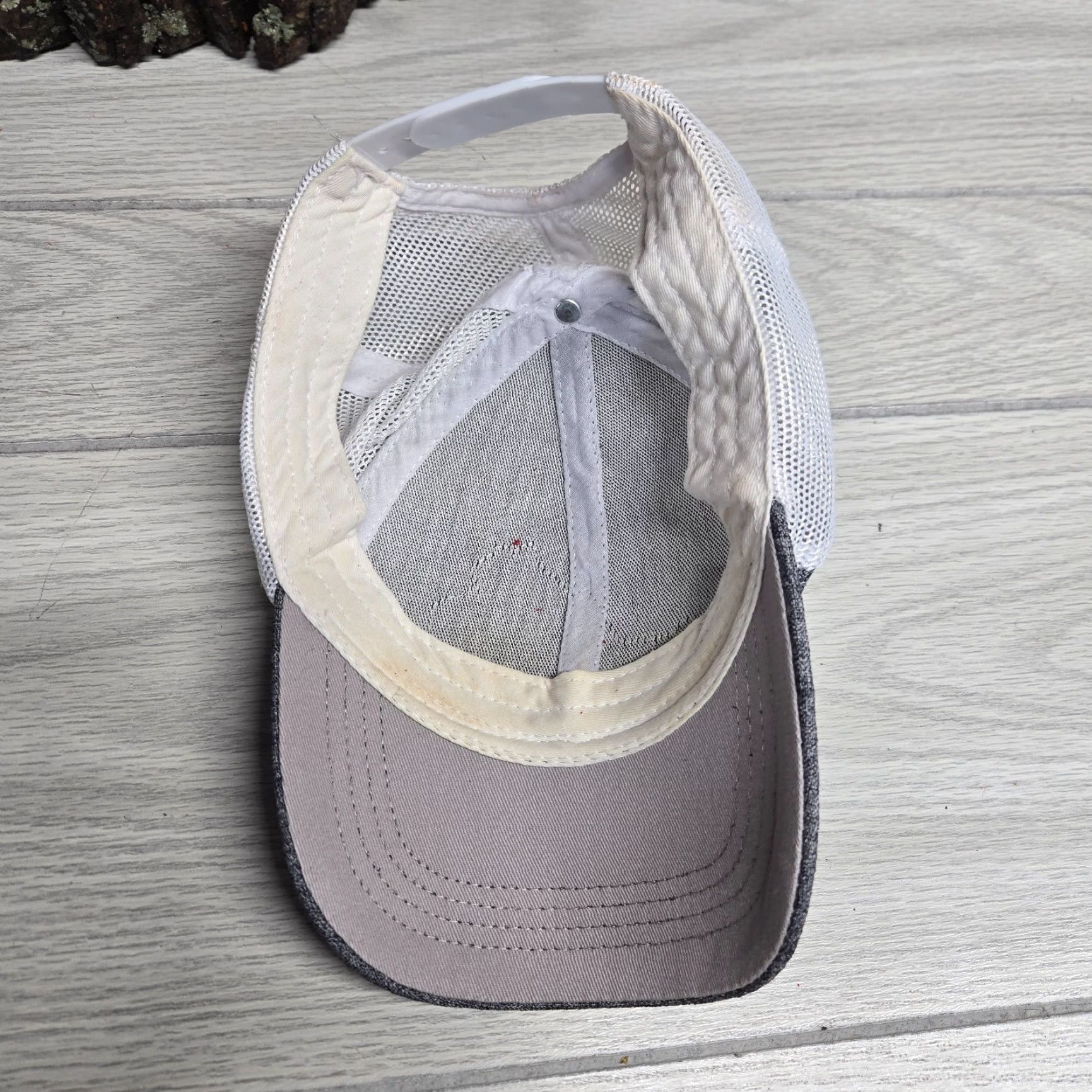 Vintage Deschutes Brewery Hat Men One Size Gray Roanoke VA Beer Snapback Trucker Cap Size ONE SIZE - 5 Thumbnail
