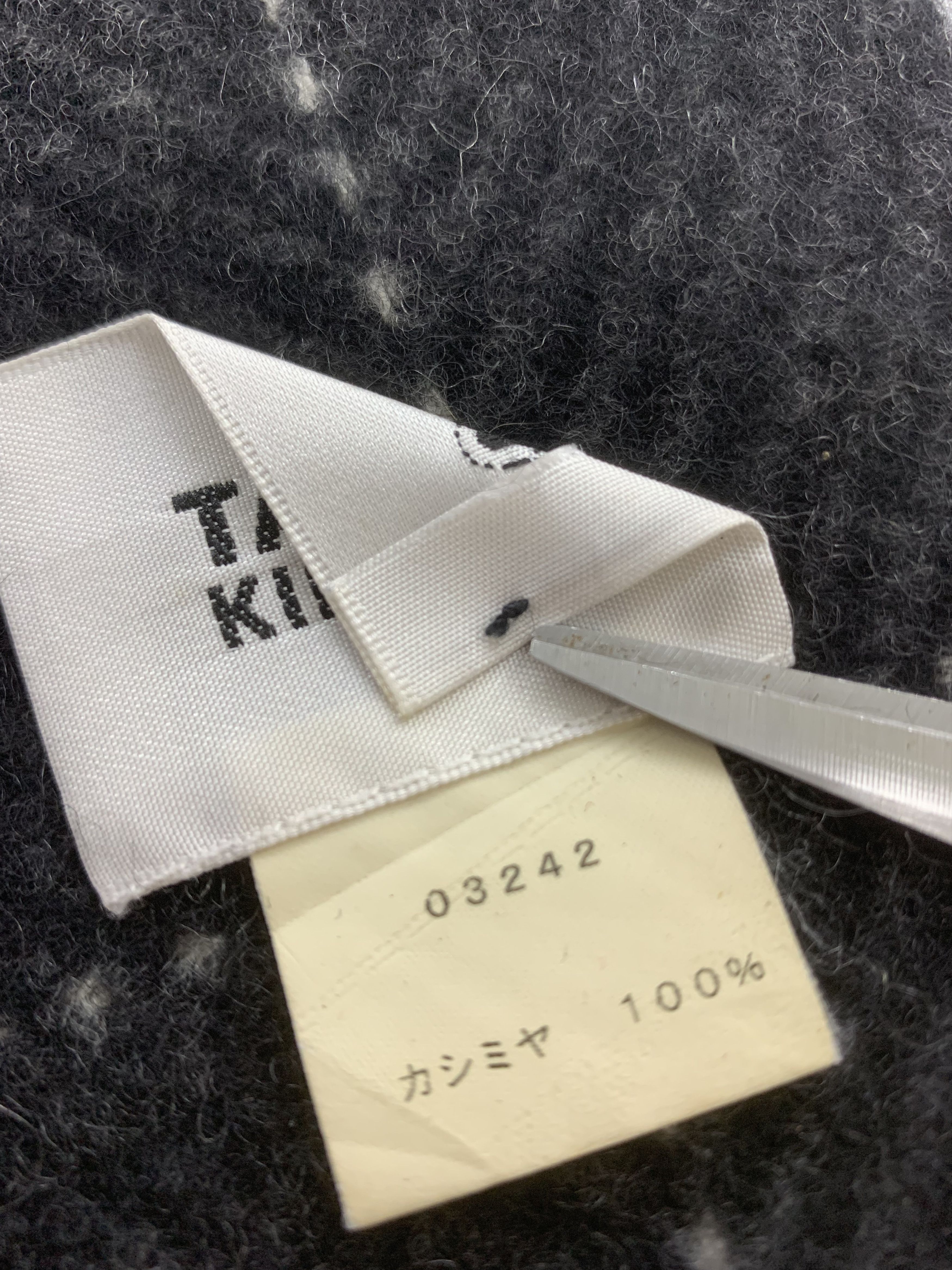 Takeo Kikuchi Takeo Kikuchi Scarf Wool Muffler Neck Wrap BL2066 Size ONE SIZE - 5 Thumbnail