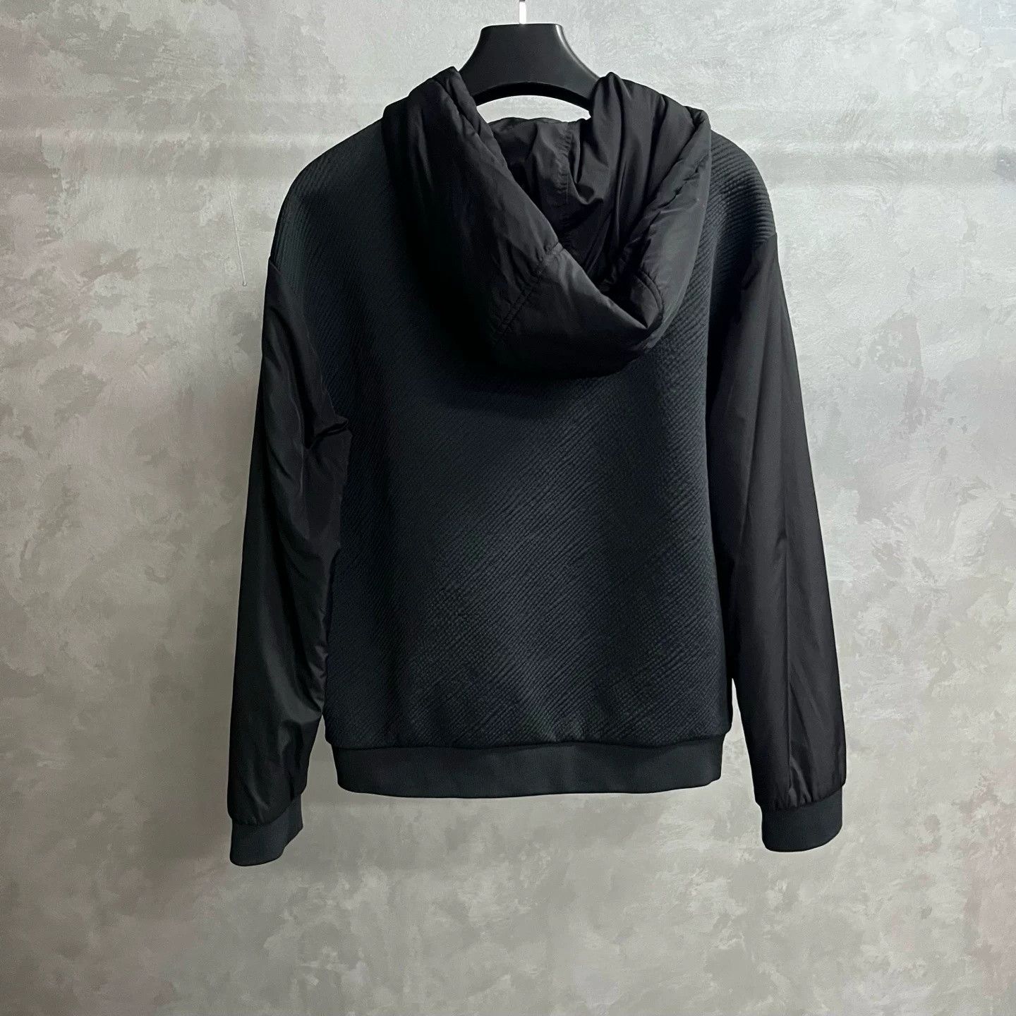 Louis Vuitton Louis Vuitton Black Logo Zip Hoodie Size US L / EU 52-54 / 3 - 5 Thumbnail