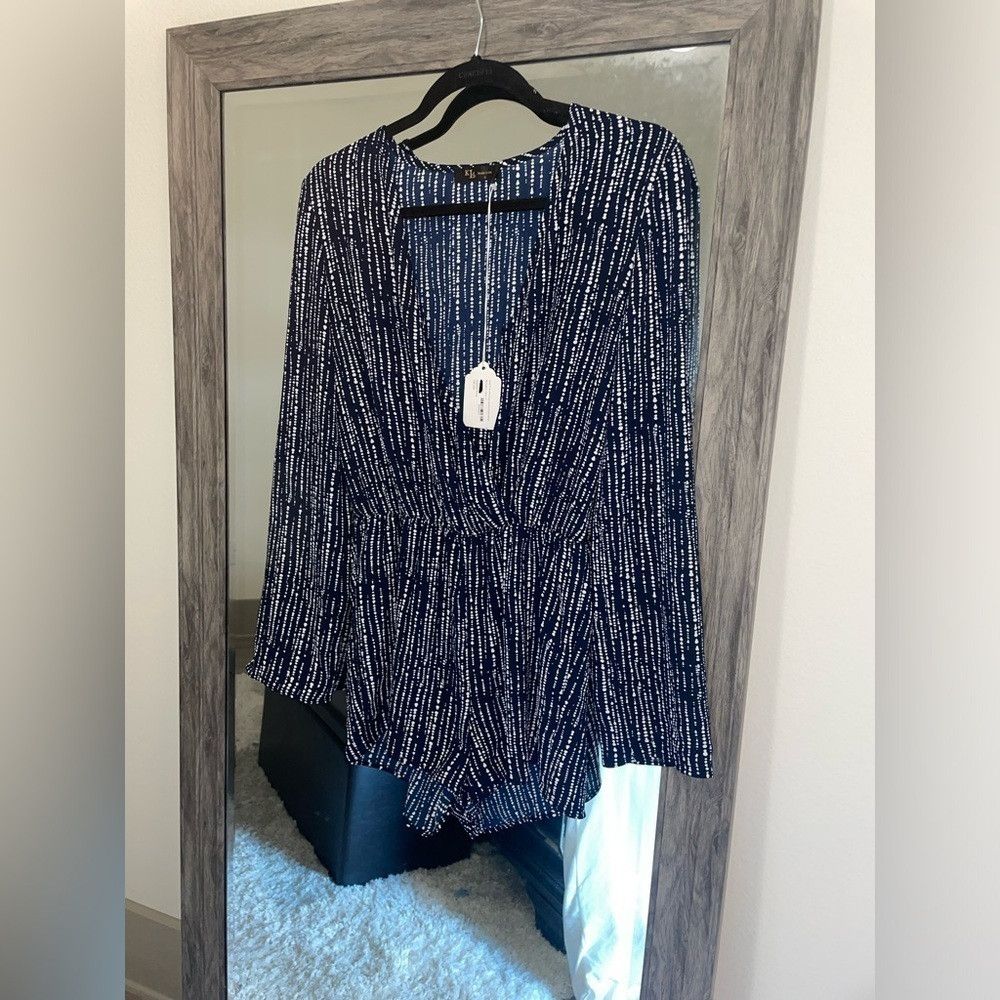 Other KLD blue and white v neck romper Size 26" / US 2 / IT 38 - 2 Thumbnail