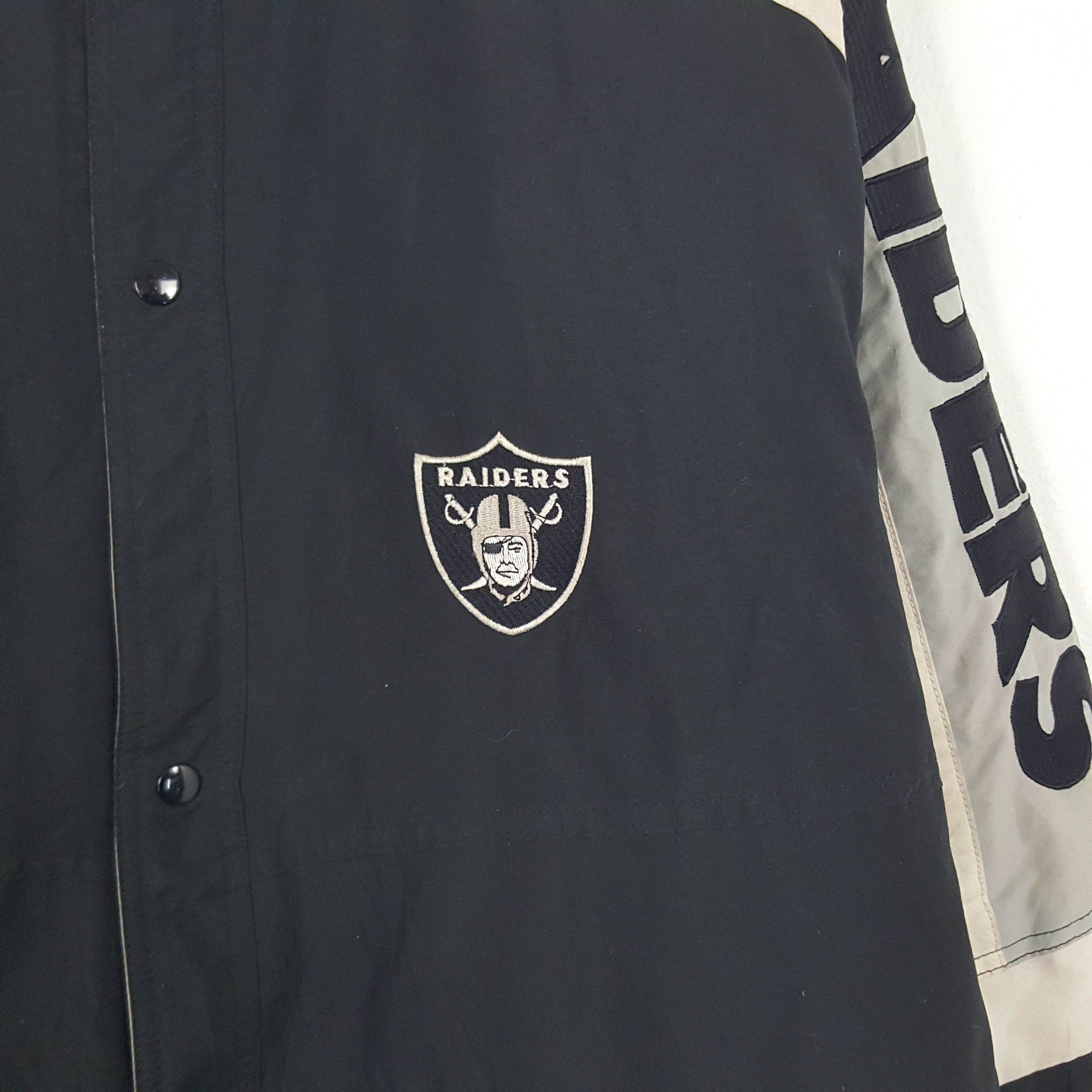 NFL × Vintage Vintage NFL X Raiders Windbreaker Long Jacket Size US L / EU 52-54 / 3 - 2 Thumbnail