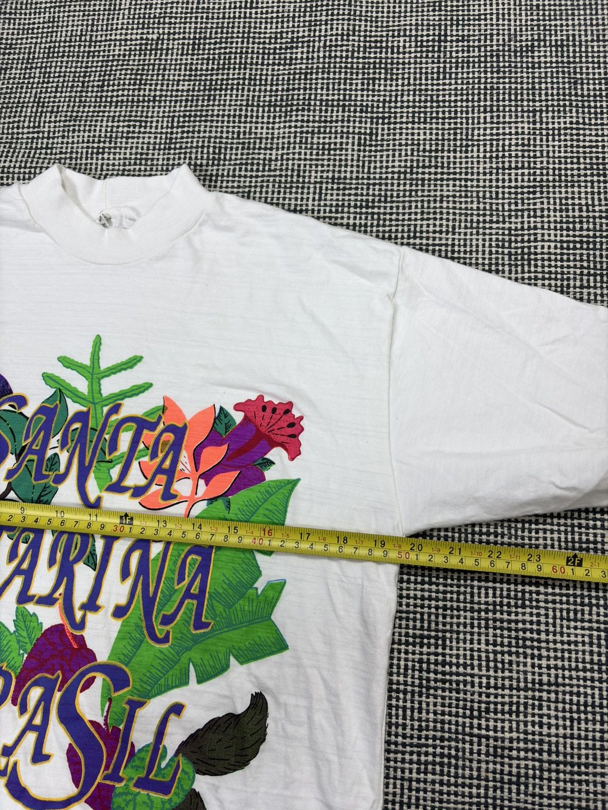 Vintage 80s vintage Santa Catarina Brasil art souvenir tee Size US M / EU 48-50 / 2 - 5 Thumbnail