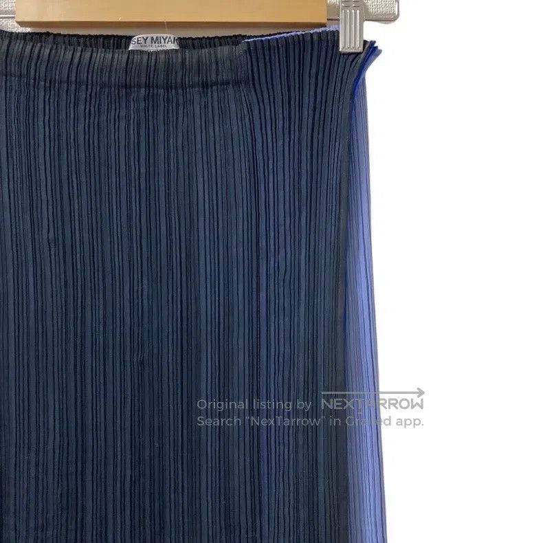 Issey Miyake Issey Miyake Black Midi Skirt Size 25" / US 0 / IT 36 - 2 Thumbnail