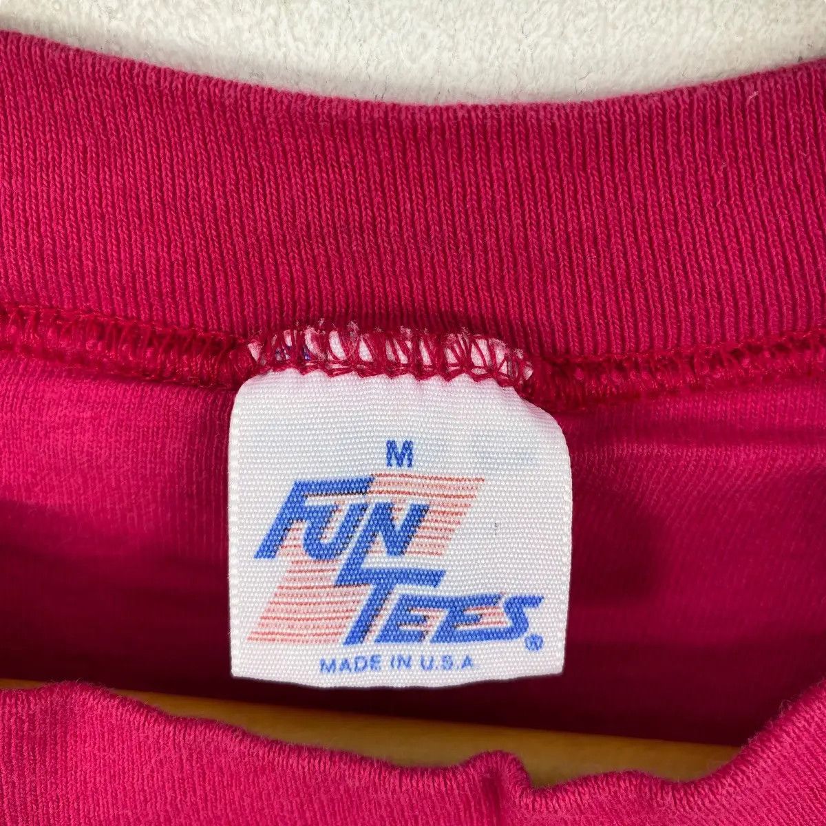 Vintage Vintage 90's FUN TEES Pocket Tee Shirt Medium Size Size US M / EU 48-50 / 2 - 6 Thumbnail