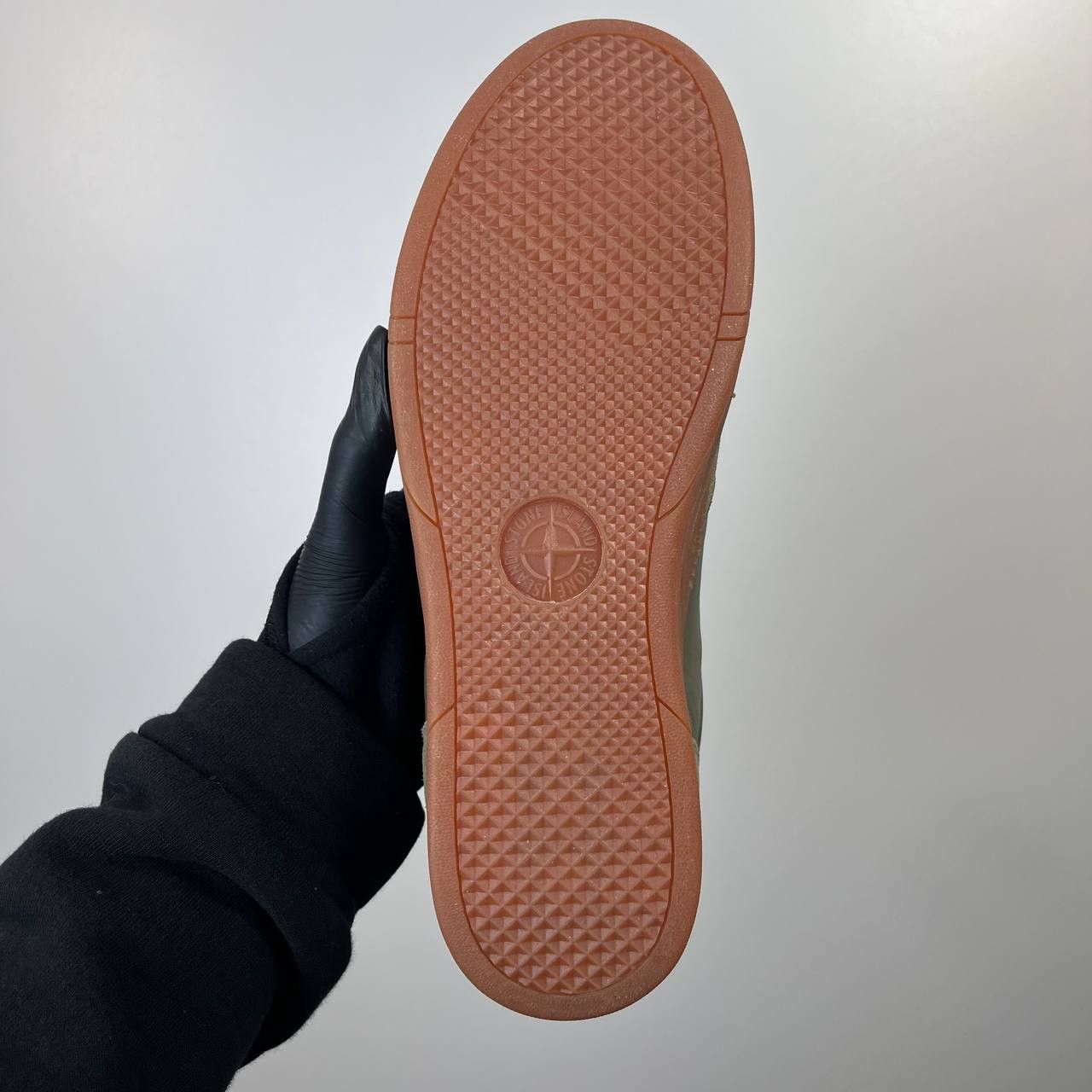 Stone Island Stone Island Sneakers 77FWS0101 V0054 Olive Green Gum EU 42 Size US 9 / EU 42 - 8 Thumbnail