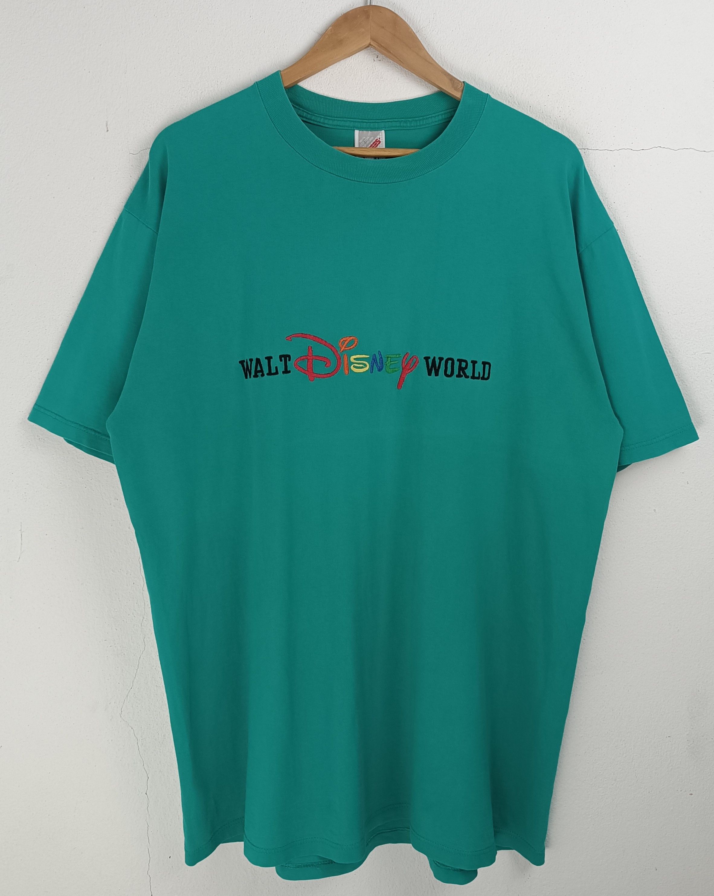 Cartoon Network VINTAGE 90'S WALT DISNEYS WORLD DISNEYLAND EMBROID LOGO RARE Size US XL / EU 56 / 4 - 3 Thumbnail