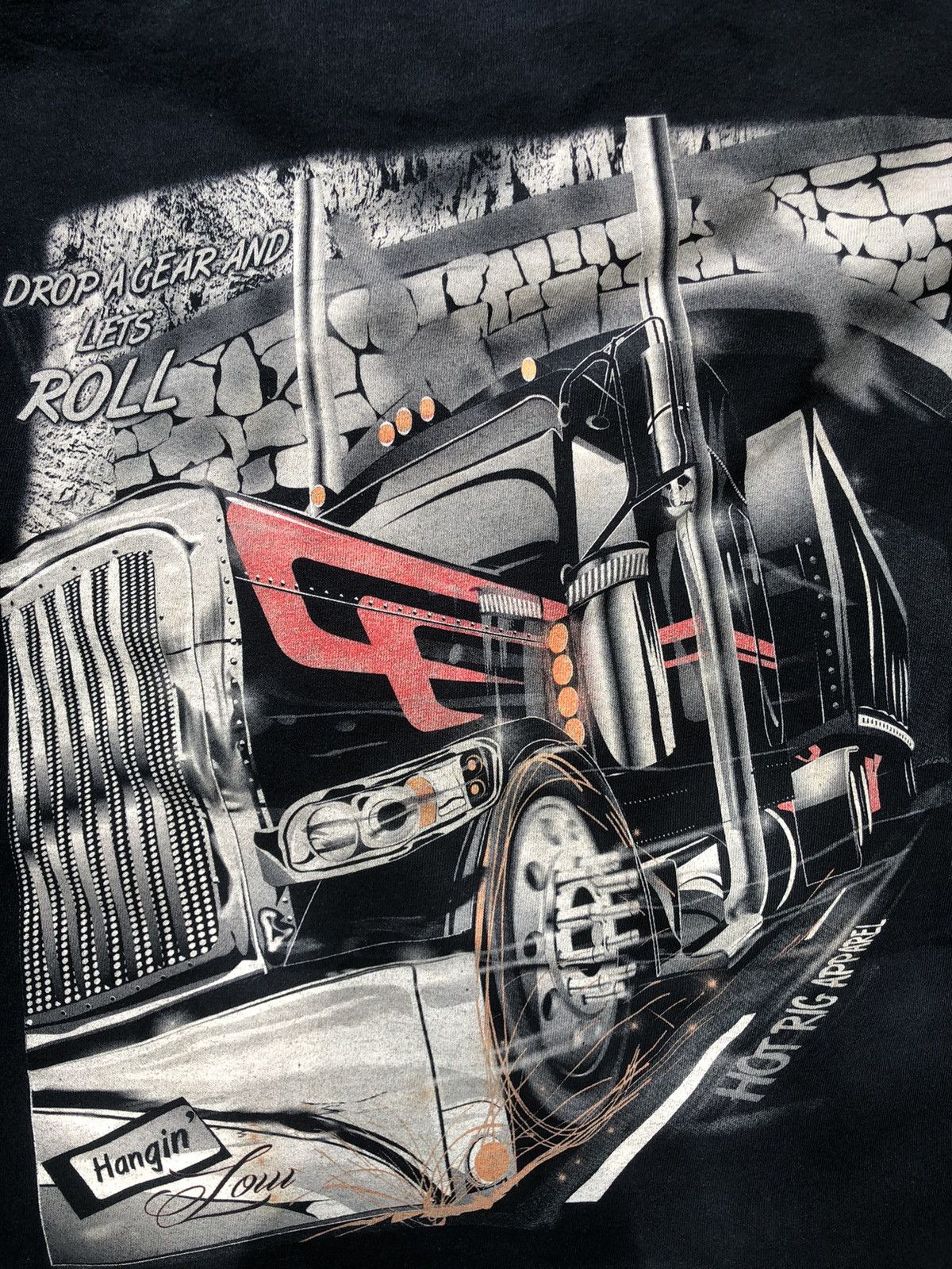 Harley Davidson Sunfaded Distressed Hotrig Apparel Truck Tshirts Size US XL / EU 56 / 4 - 2 Thumbnail