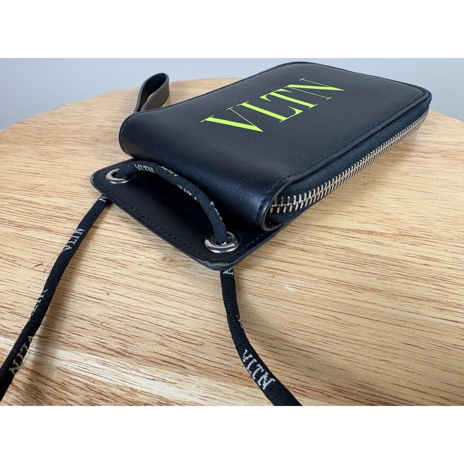 Valentino Authentic Valentino Black Leather Bifold Wallet with Strap Size ONE SIZE - 5 Thumbnail