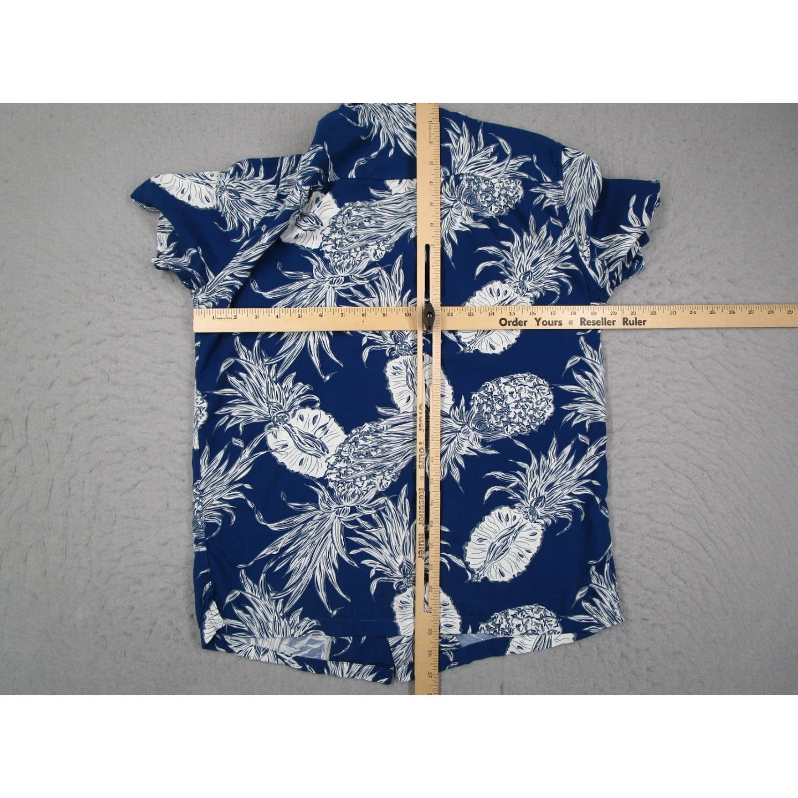 Reyn Spooner VINTAGE Reyn Spooner Shirt Mens XS Blue Pineapple Hawaiian Rayon Loop Collar Size US XS / EU 42 / 0 - 6 Thumbnail