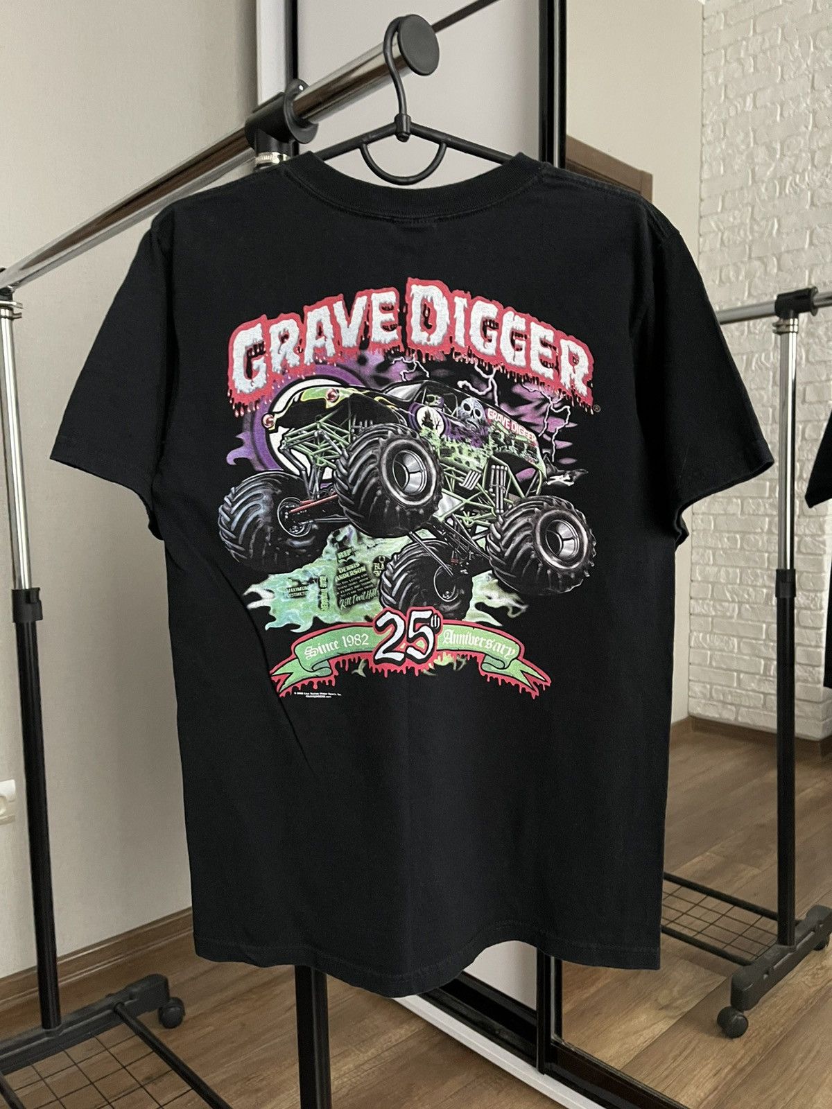 Vintage 2006 Grave Digger Monster Truck Vintage T-Shirt Tee Size US S / EU 44-46 / 1 - 1 Thumbnail