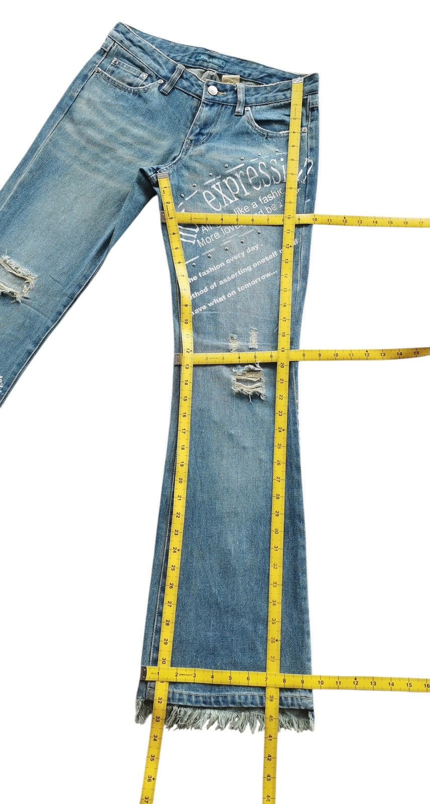 Tornado Mart Treasure Island Flared Distressed Studded Jeans ♦️A832 ♦️ Size 29" - 13 Thumbnail