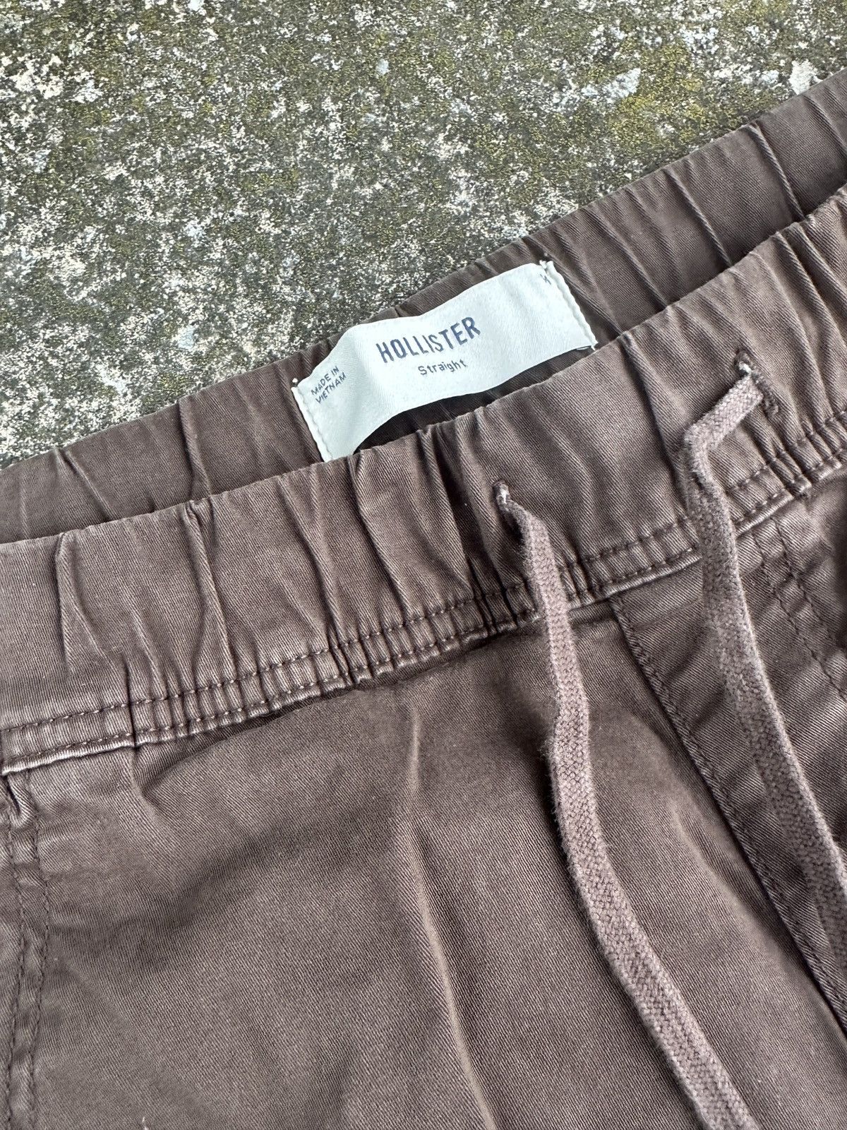 Hollister Brown Hollister Lightweight Straight Fit Cargo Pants Size US 32 / EU 48 - 4 Thumbnail