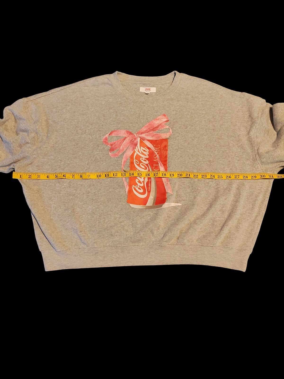Coca Cola Coca-Cola Men's Grey Sweatshirt with Can and Bow Graphic XXL Size US XXL / EU 58 / 5 - 3 Thumbnail
