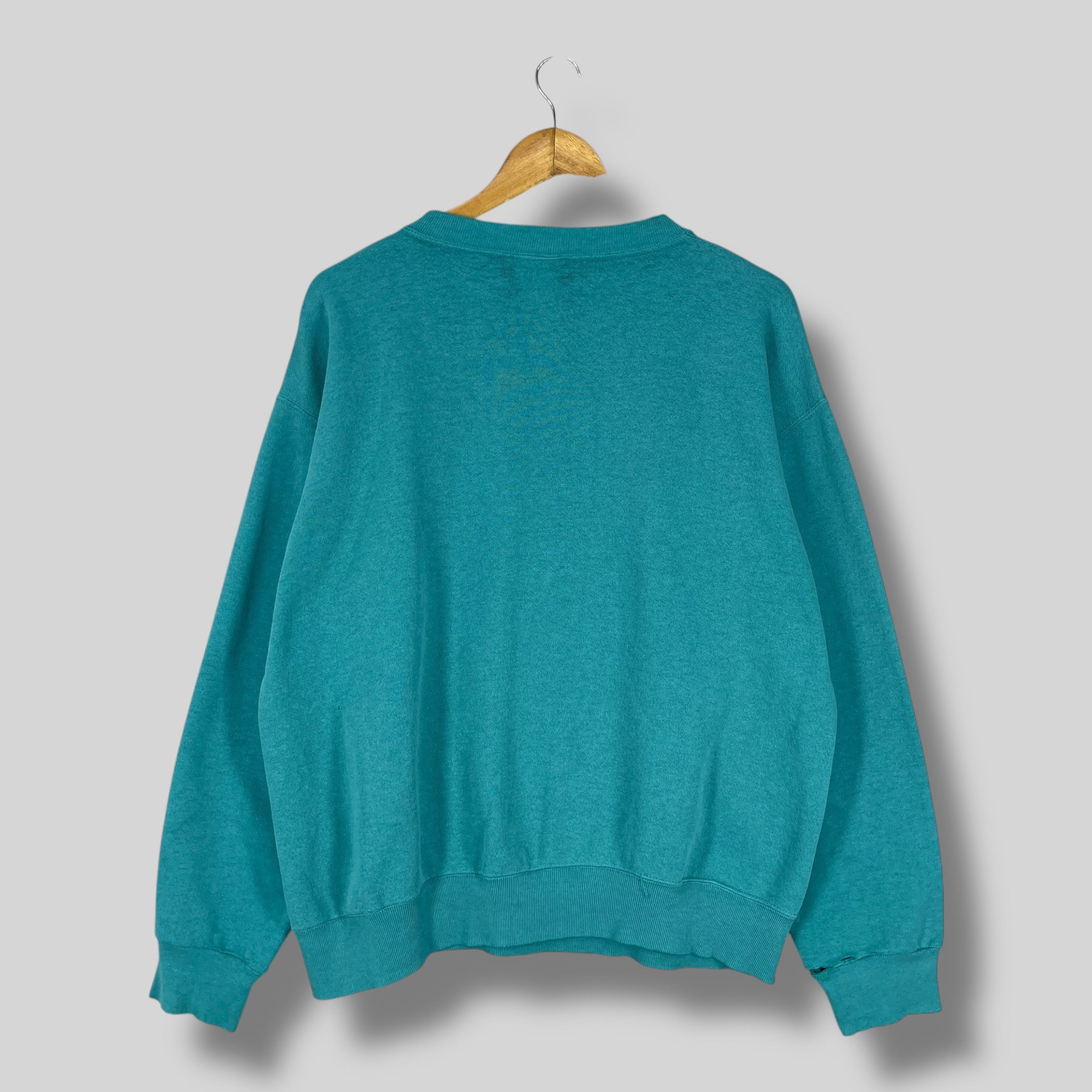 Vintage Vintage 1990s Plain Green Distressed Sweatshirt Made In Usa Size US L / EU 52-54 / 3 - 12 Thumbnail