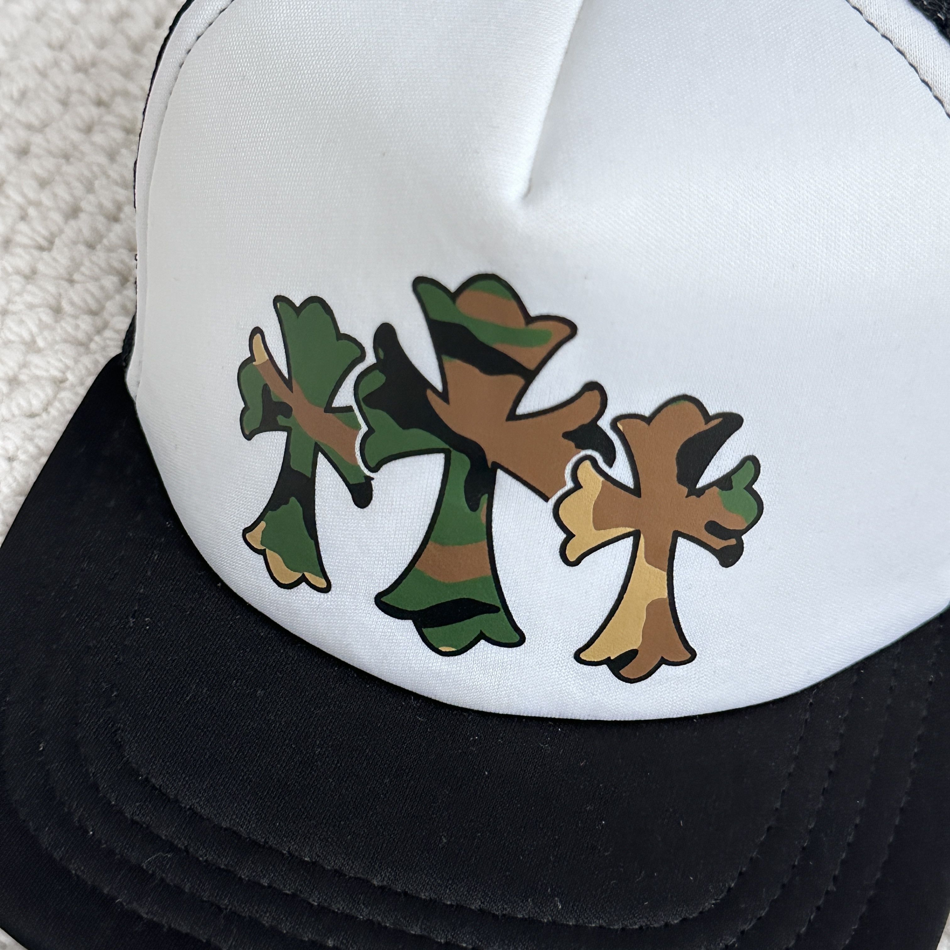 Chrome Hearts Chrome hearts cemetery trucker hat white/black/camo Size ONE SIZE - 3 Thumbnail