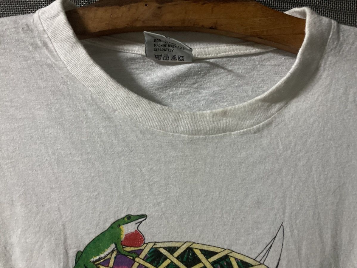 Designer Vintage T-shirt Hawaii 90s Size US XL / EU 56 / 4 - 5 Thumbnail
