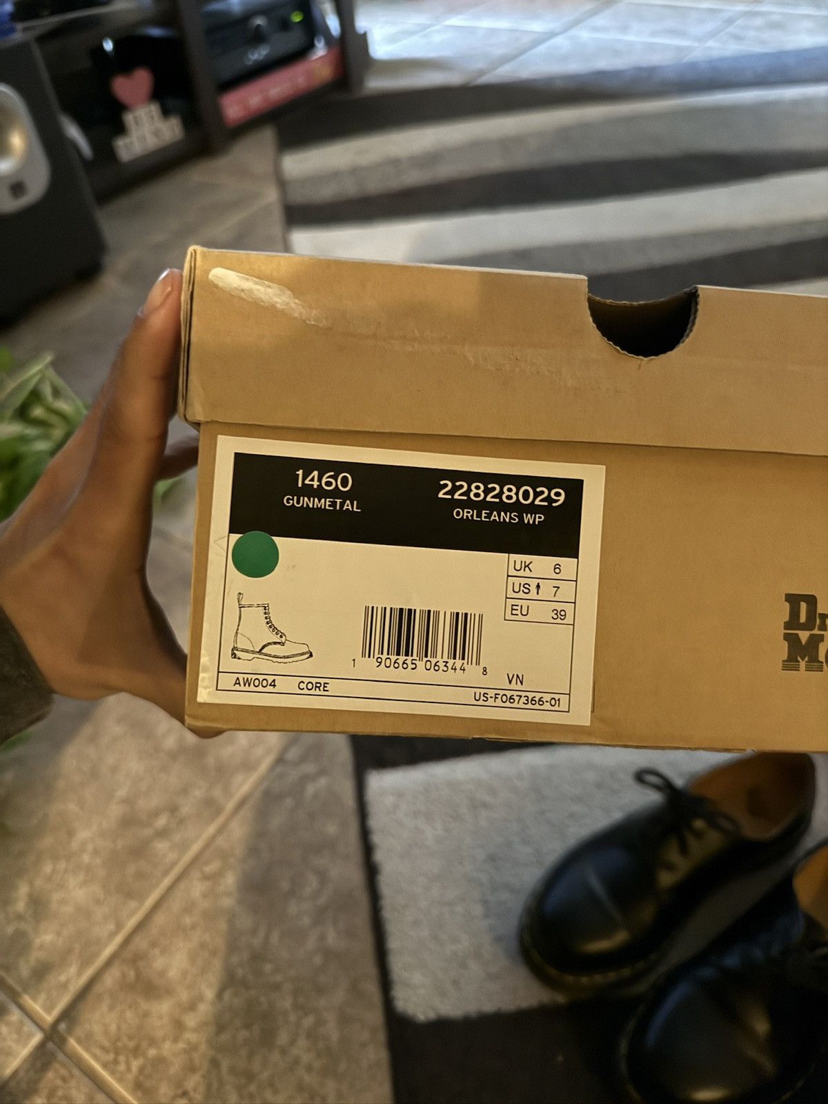 Dr. Martens Dr. Marten 1460 Orleans WP Size US 7 / EU 40 - 5 Thumbnail