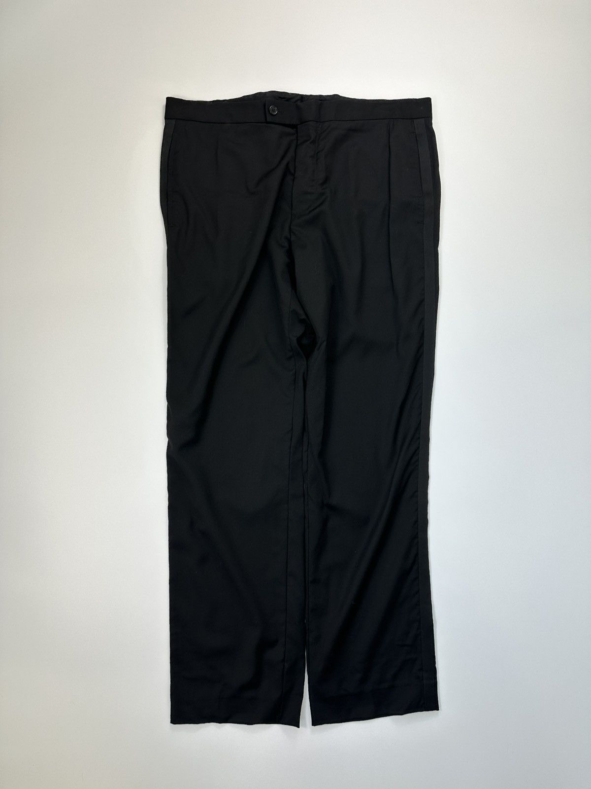 Hugo Boss Hugo Boss Dress Pantd 44R US Size Silk Black Size US 40 / EU 56 - 1 Thumbnail