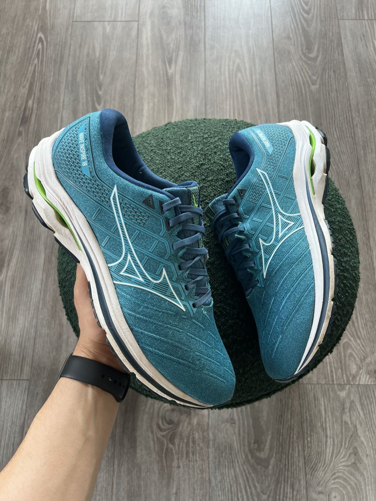 Designer × Mizuno ‼️Mizuno Wave Inspire 18 Athletic Soft Touch Shoes‼️ Size US 11 / EU 44 - 15 Thumbnail