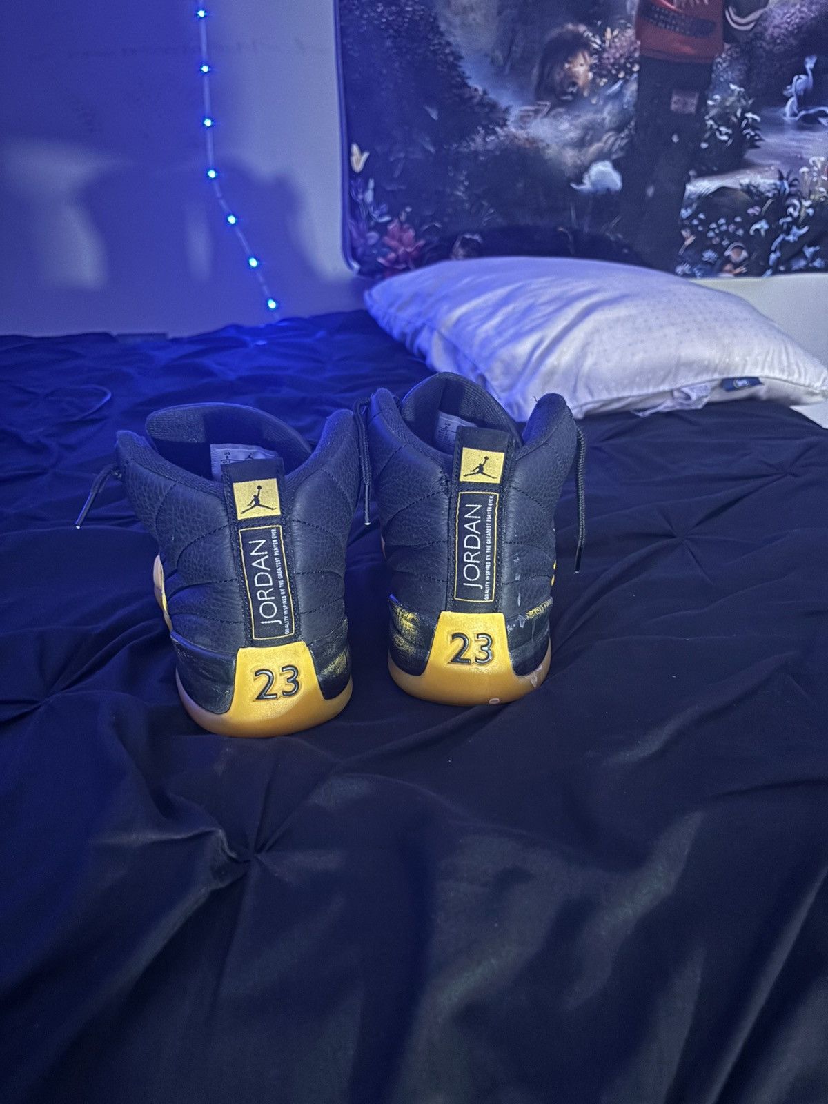 Jordan Brand Jordan 12 Retro Black University Gold Size US 8 / EU 41 - 4 Thumbnail