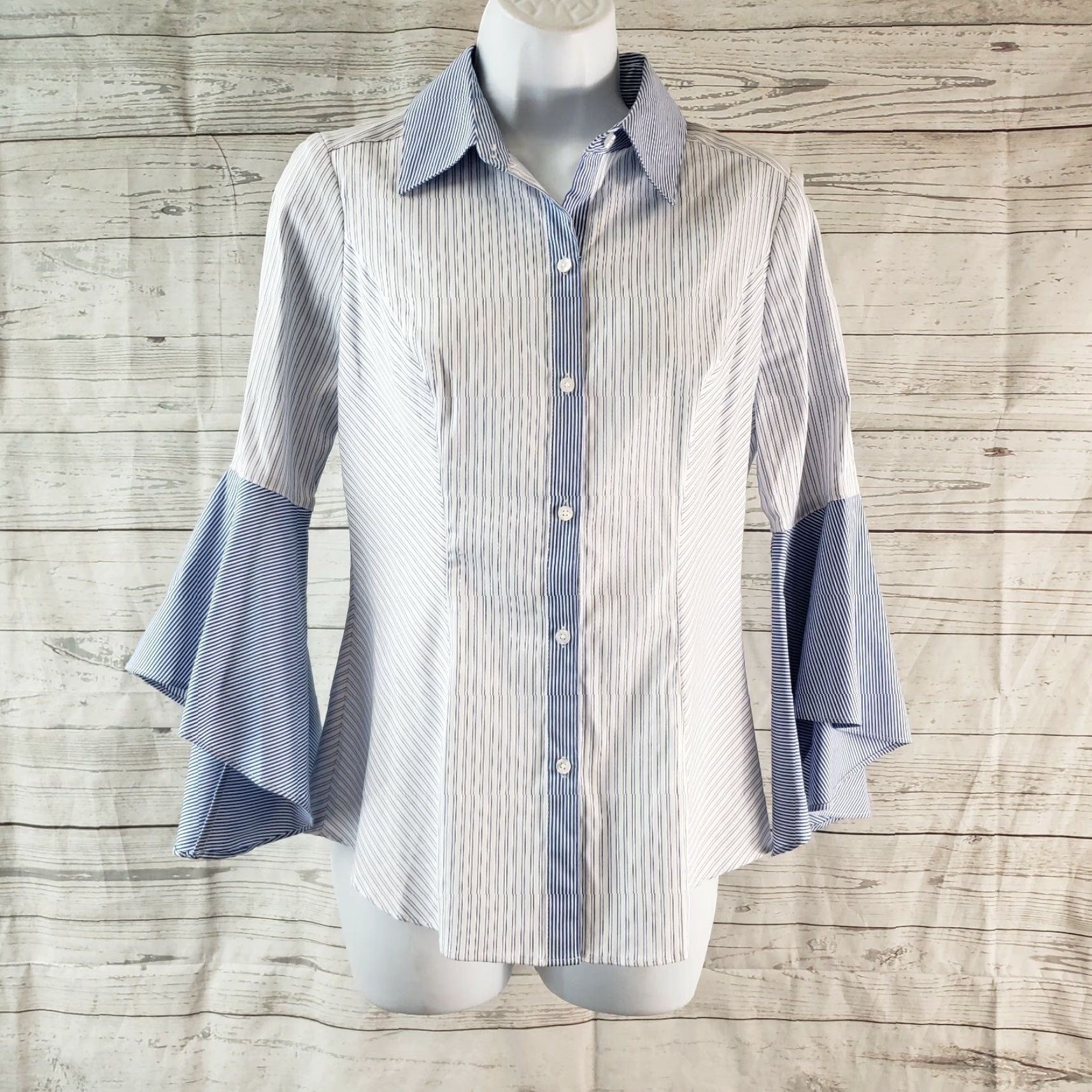 White House Black Market White House Black Market Womens Button Front Shirt Sz 4P Blue Stripe Bell Sleeve Shirt Womens 4P XS? Size S / US 4 / IT 40 - 2 Thumbnail
