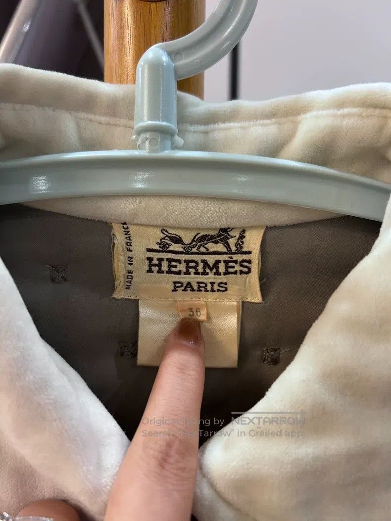 Hermes Hermes Quilted Jacket, Elephant Gray, White Velvet Collar Size XS / US 0-2 / IT 36-38 - 4 Thumbnail
