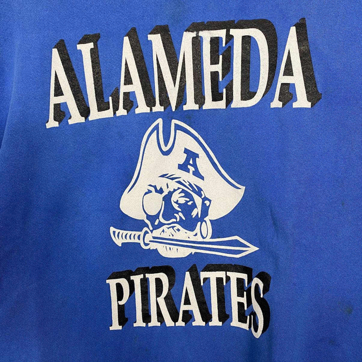 Vintage 📌Vintage Sweatshirt Crewneck Usa Alameda Pirates Big Logo Size US XL / EU 56 / 4 - 15 Thumbnail