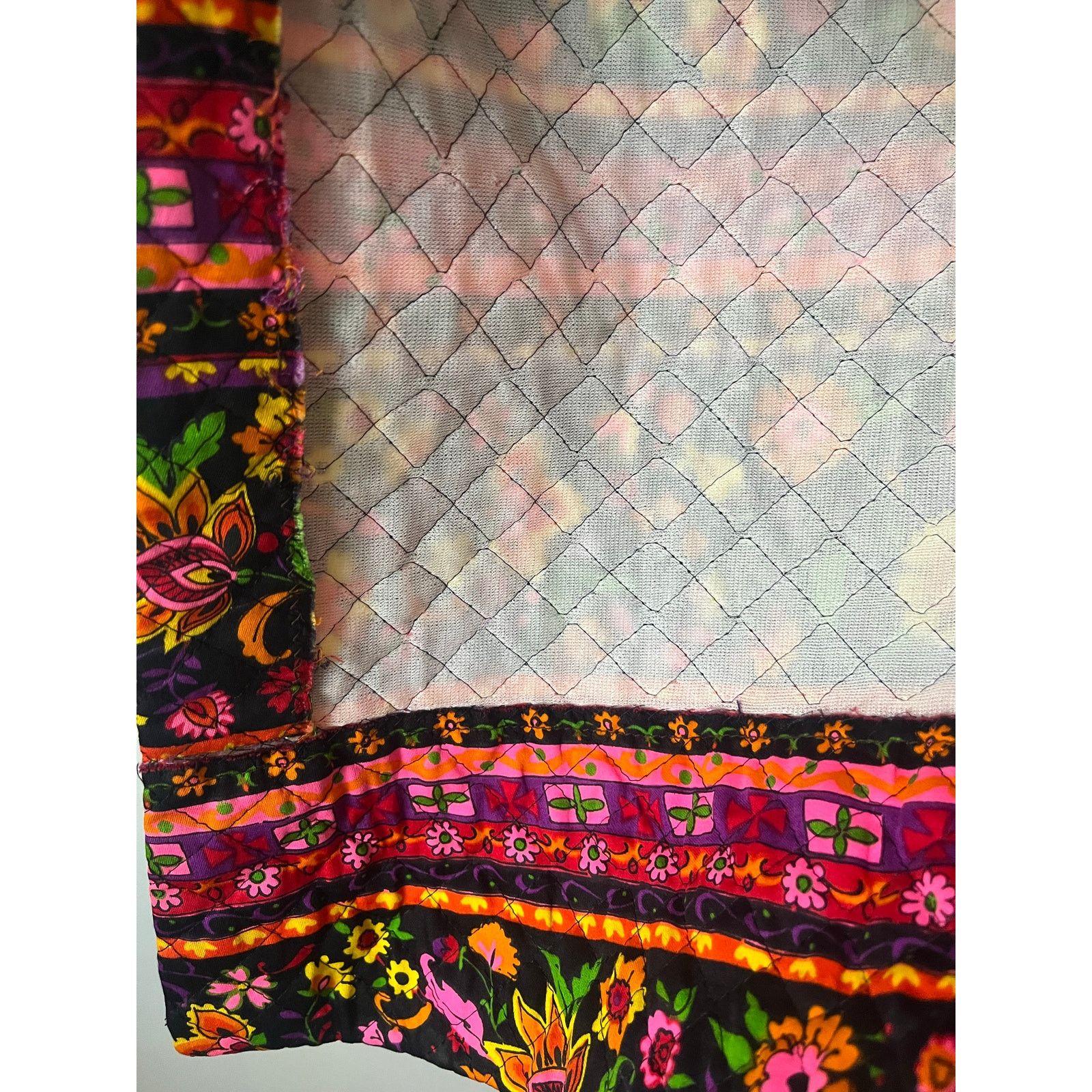 Vintage Vintage 70s Flower Power Black Pink Quilt Maxi Skirt X Small Size 26" / US 2 / IT 38 - 5 Thumbnail