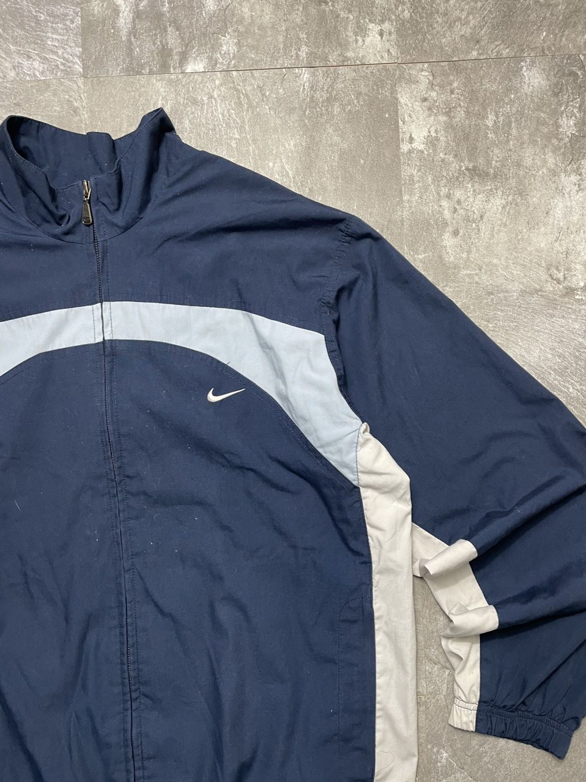 Nike Vintage Nike Track Jacket Nylon Top Striped 2000s Y2k Swoosh Size US M / EU 48-50 / 2 - 2 Thumbnail