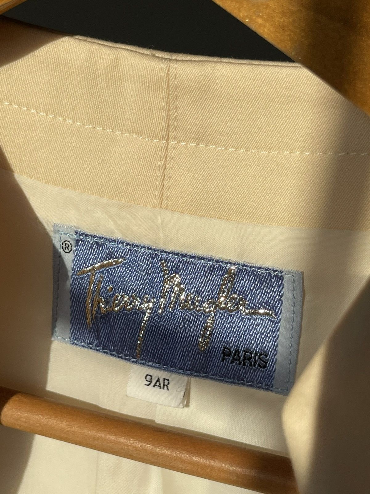 Grailed Rare 1989 Thierry Mugler Lightning Star Button Jacket 11 Size S / US 4 / IT 40 - 20 Thumbnail