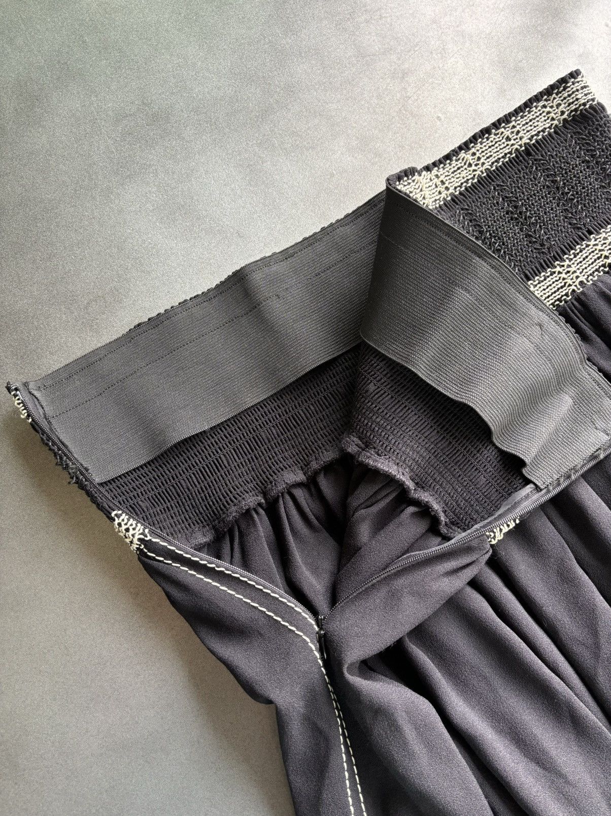Prada S/S 2014 Prada Skirt Elastic Acetate Maxi Skirt Contrast 48 Size 34" / US 12 / IT 48 - 8 Thumbnail