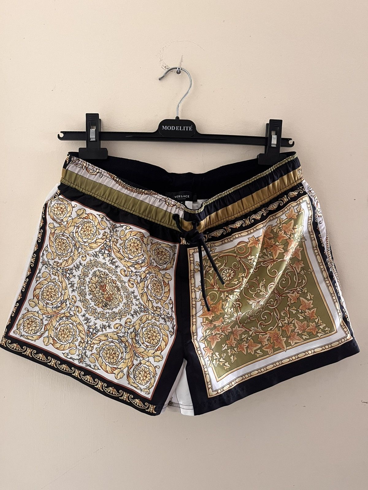 Versace Versace SwimShorts Size US 34 / EU 50 - 1 Thumbnail