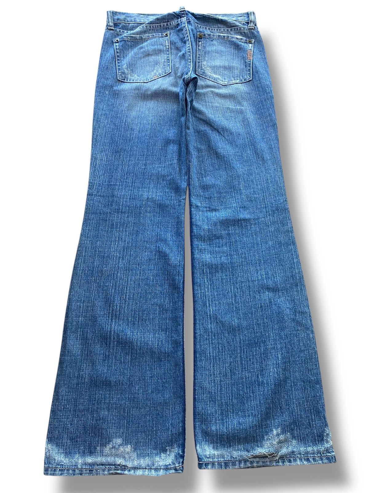 Uniqlo Uniqlo Faded Blue Wash Style Flare Jeans Size US 30 / EU 46 - 3 Thumbnail