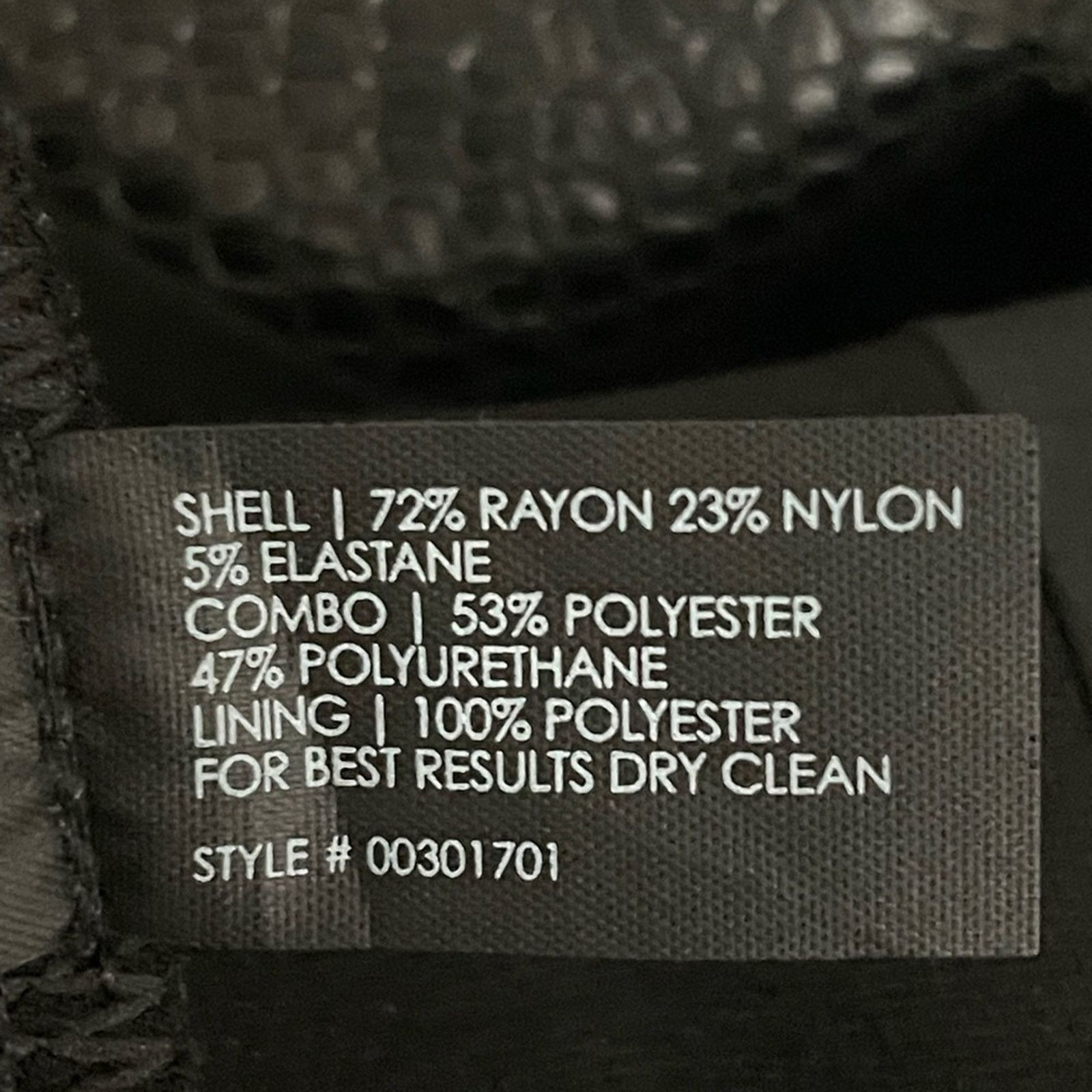 Club Monaco Club Monaco Python Francesca Black Skirt in Size 8 Size 30" / US 8 / IT 44 - 6 Thumbnail