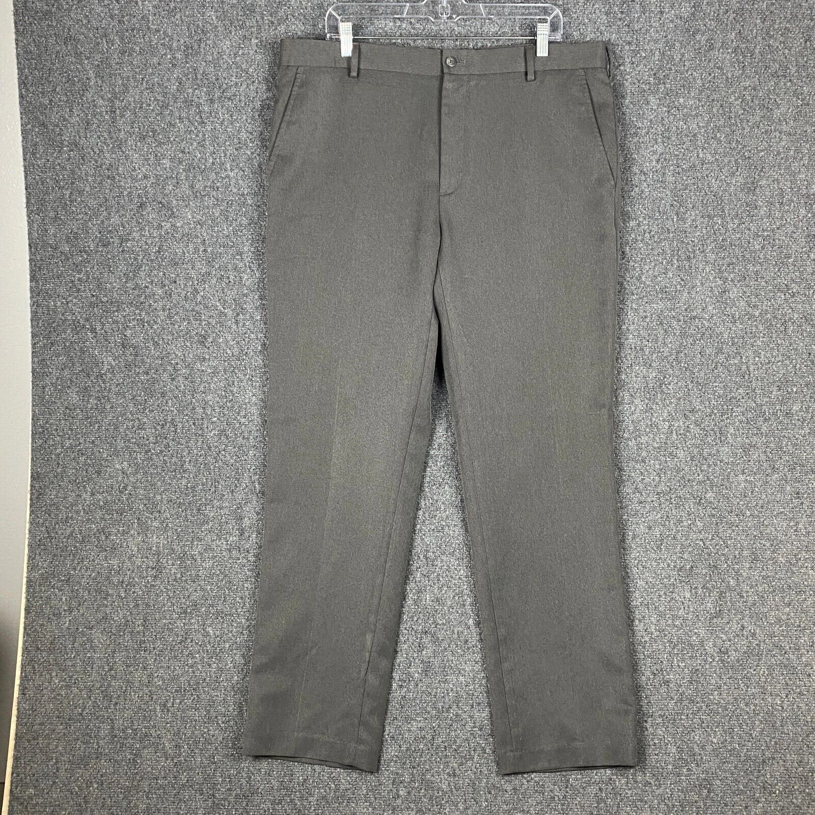 Van Heusen Van Heusen Traveler Pants Men's 38x32 Slim Fit Men's Slacks Size US 38 / EU 54 - 1 Thumbnail