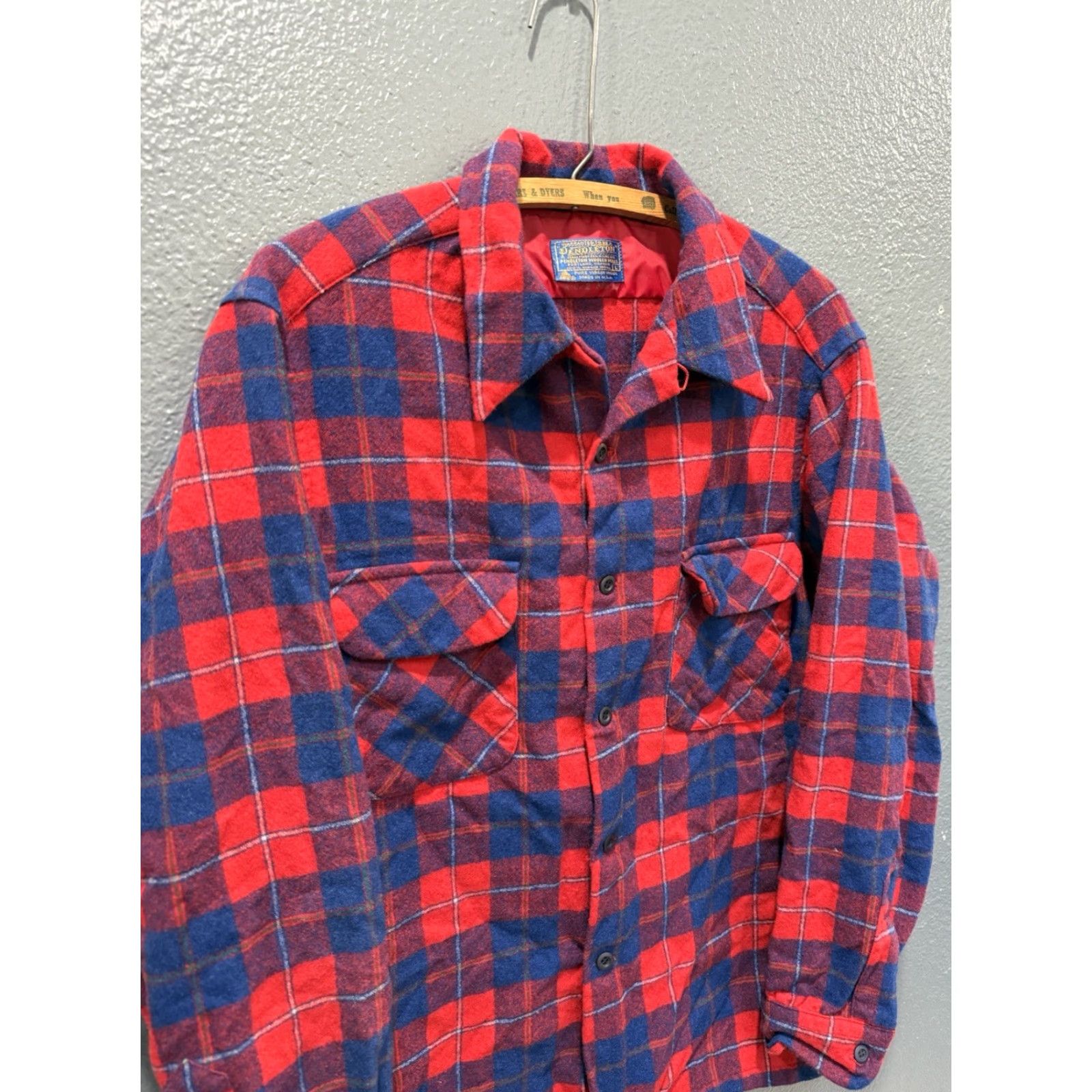 Pendleton VINTAGE Pendleton Plaid Wool Loop Collar Board Shirt Flannel L Red 80s Mens Buttons Long Sleeve Collared 27 22in Size US L / EU 52-54 / 3 - 2 Thumbnail
