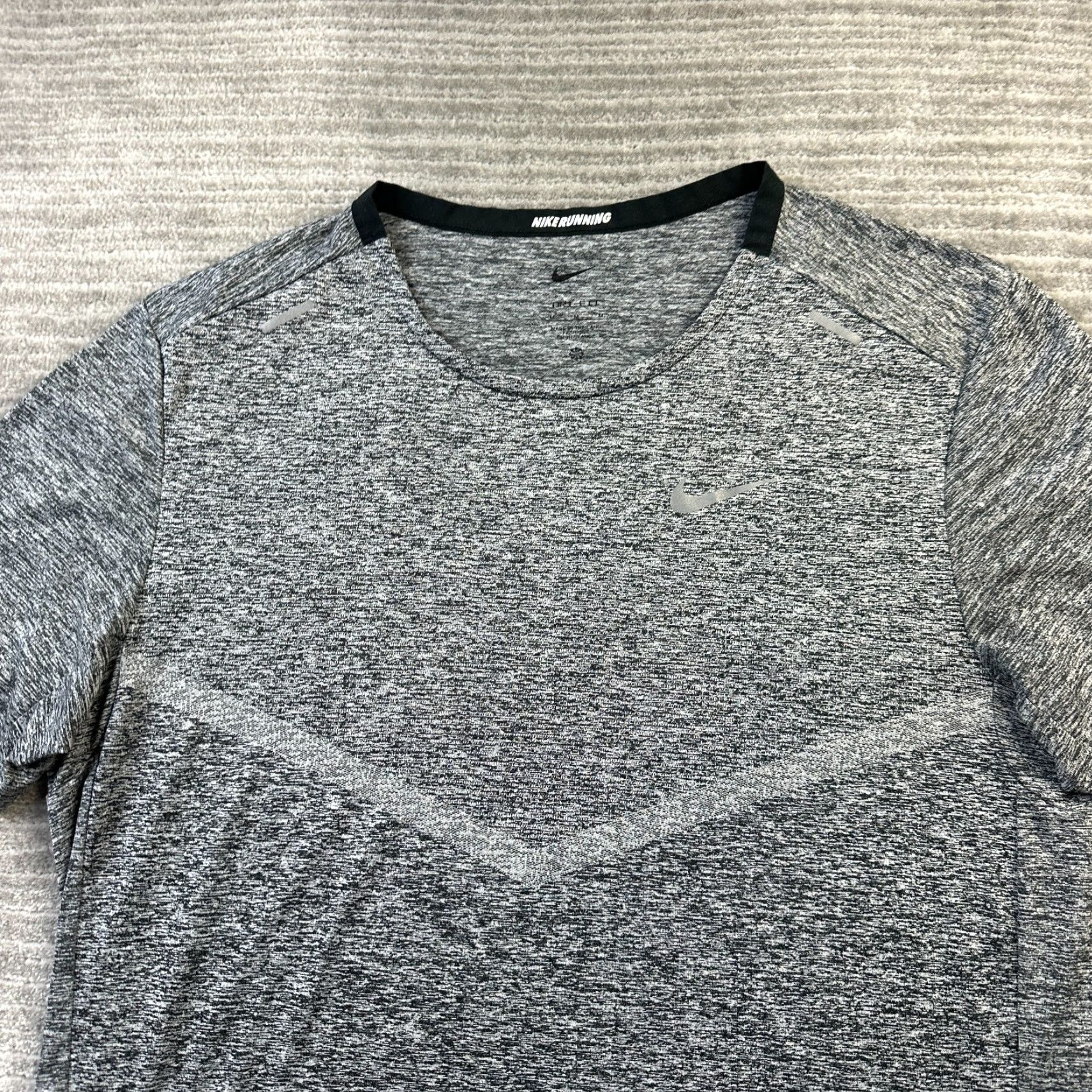 Nike Nike Shirt Mens M Gray Dri-Fit Techknit Ultra Running Gym Size US M / EU 48-50 / 2 - 3 Thumbnail