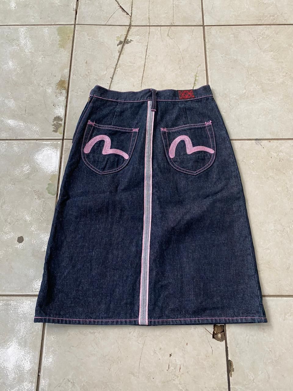 Evisu Vintage Evisu Embroided Pink Seagull (RARE) Size 28" / US 6 / IT 42 - 1 Thumbnail