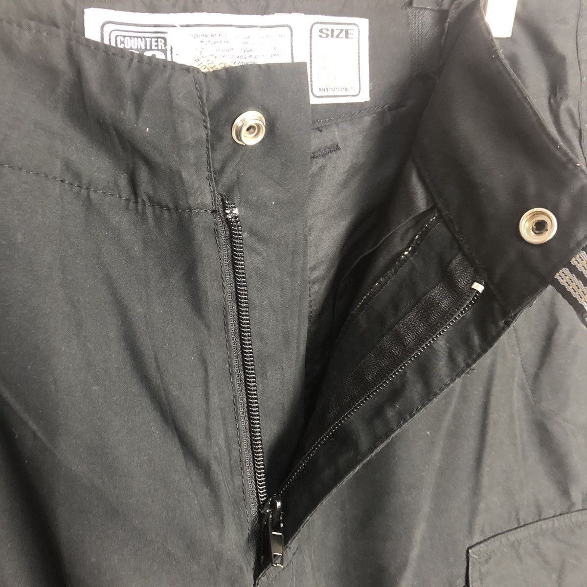 Japanese Brand Counter Culture Black Cargo Multipocket Pants #A340 Size US 30 / EU 46 - 13 Thumbnail