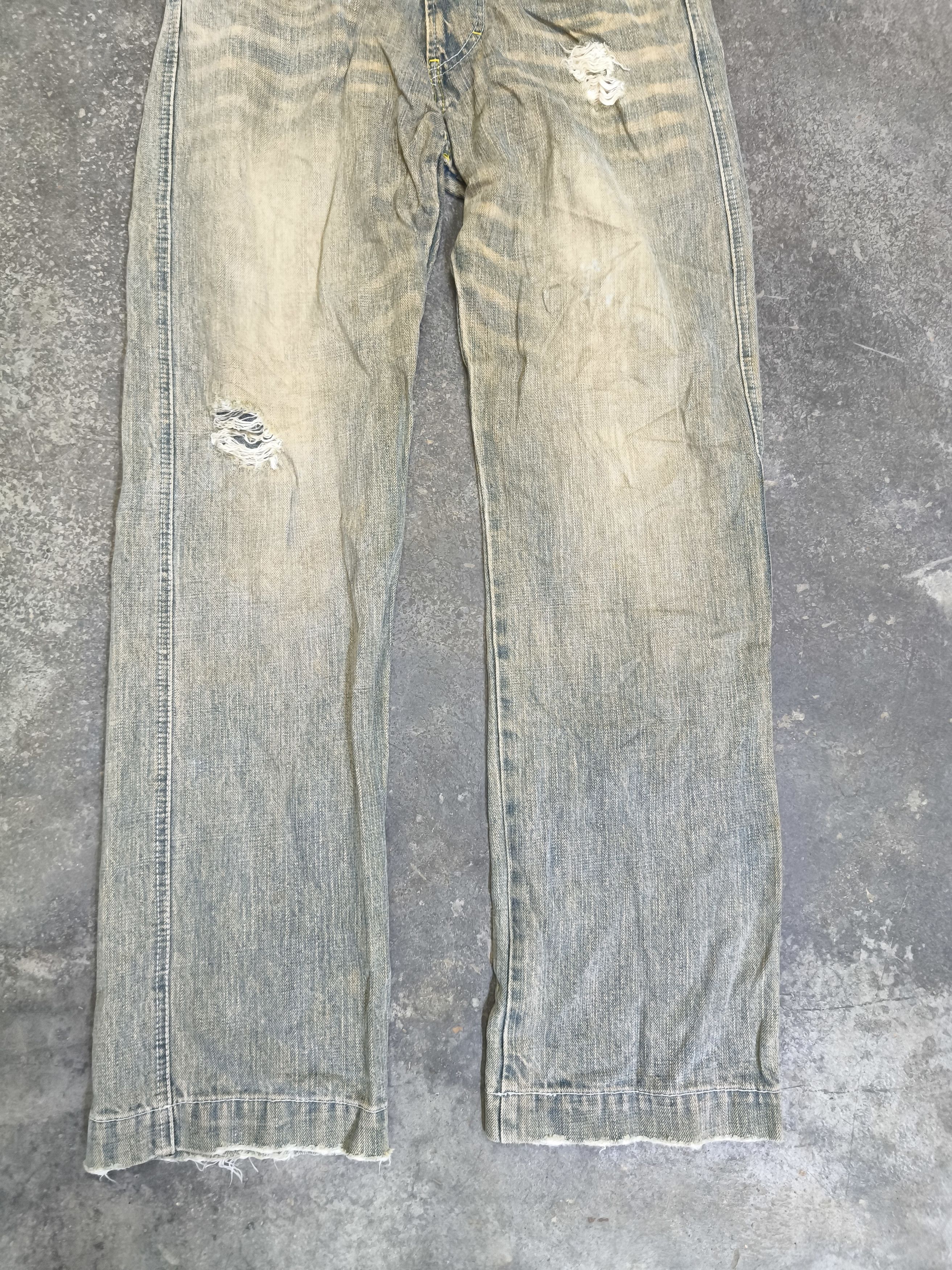 Beauty Beast 🔥 Co n Lu Jeans Distressed Hysteric glamour if 6 was 9 Size US 32 / EU 48 - 9 Thumbnail