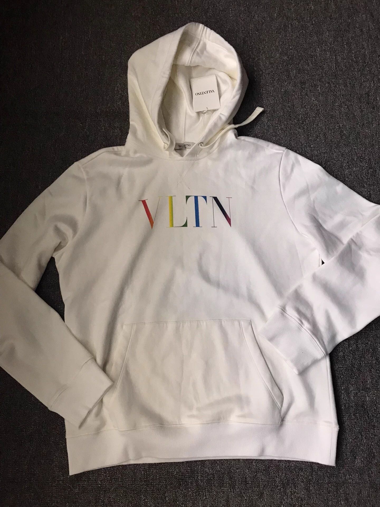 Valentino Valentino Color Letter Cream Hoodie Unisex L Size US L / EU 52-54 / 3 - 3 Thumbnail