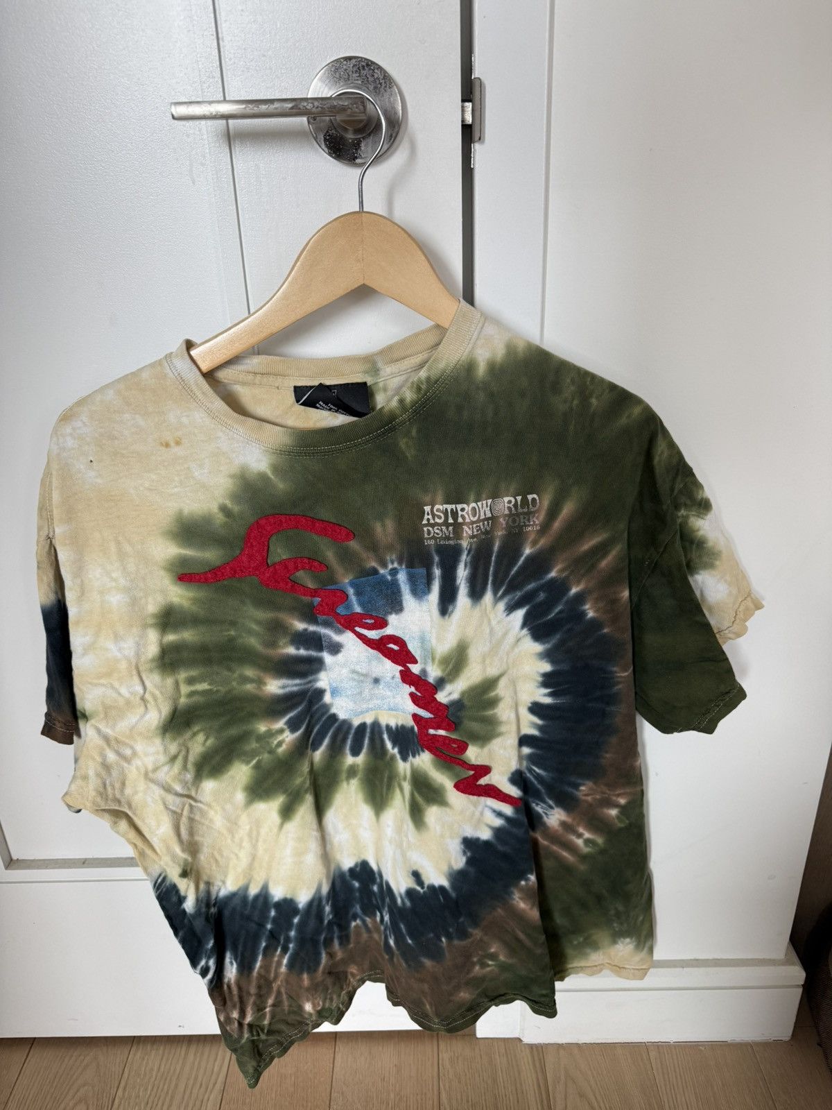 Dover Street Market × Travis Scott Travis scoot astroworld DSM tshirt XL Size US XL / EU 56 / 4 - 1 Thumbnail